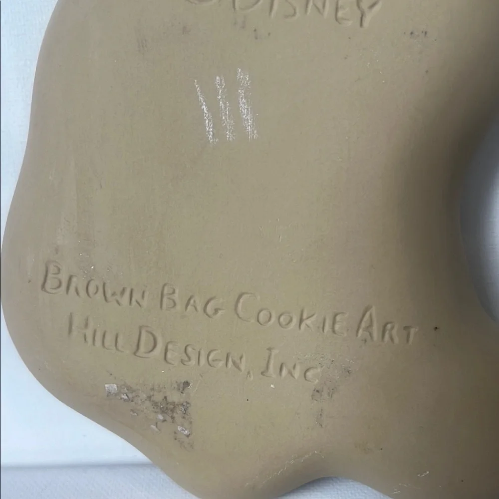 Disney Brown Bag Cookie Art - Pooh Bear Cookie Mold